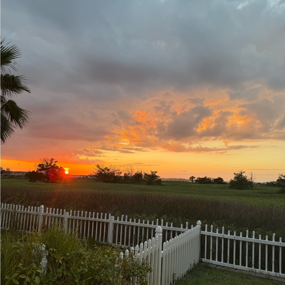 Meet your Posher, Faith